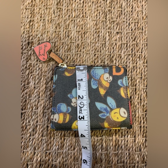 Y2K VINTAGE DOONEY & BOURKE BUMBLE BEE MINI SMALL WALLET - Picture 13 of 13